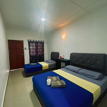 Abot Guest House Kuala Tahan Exterior photo