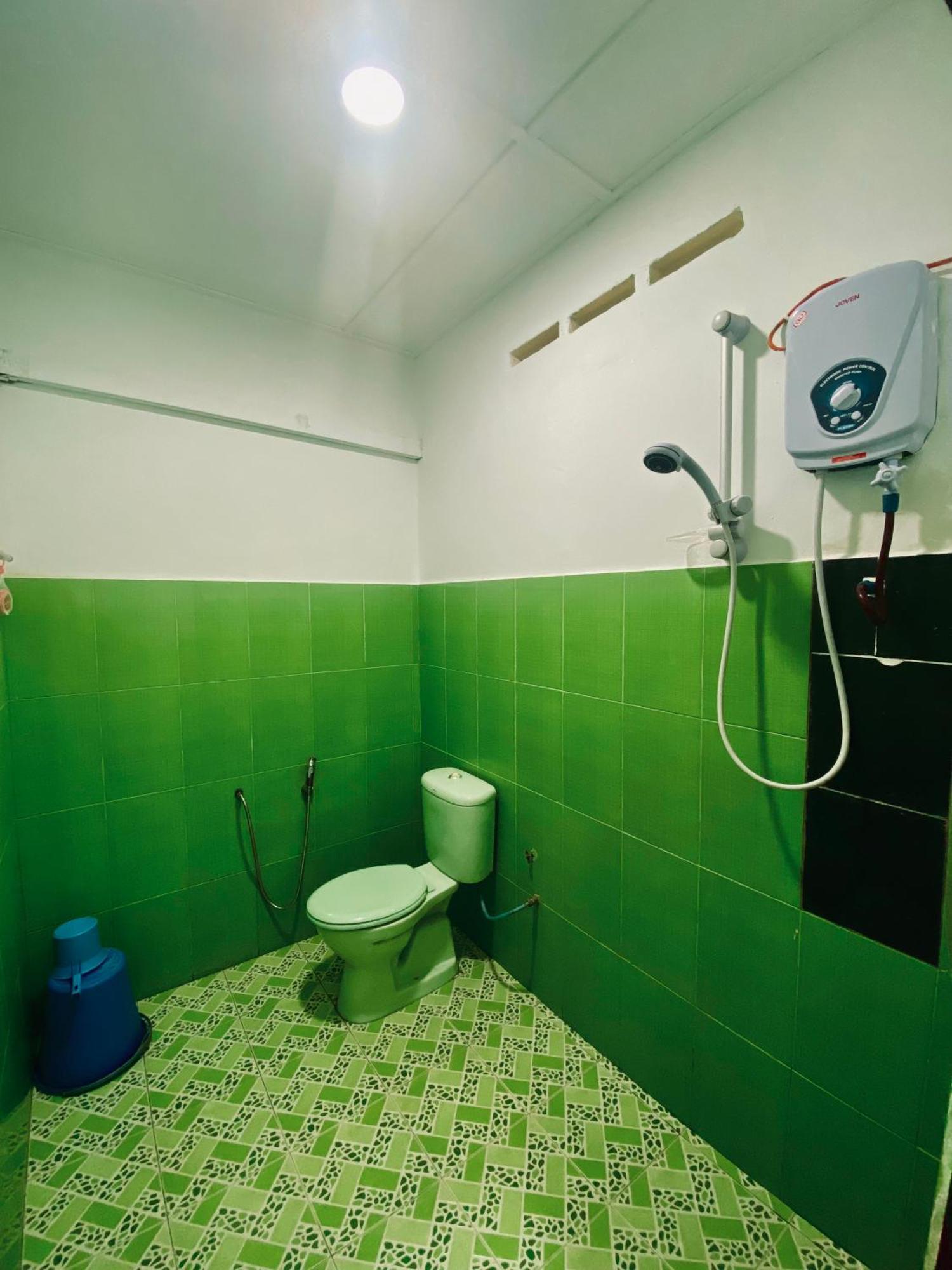 Abot Guest House Kuala Tahan Exterior photo