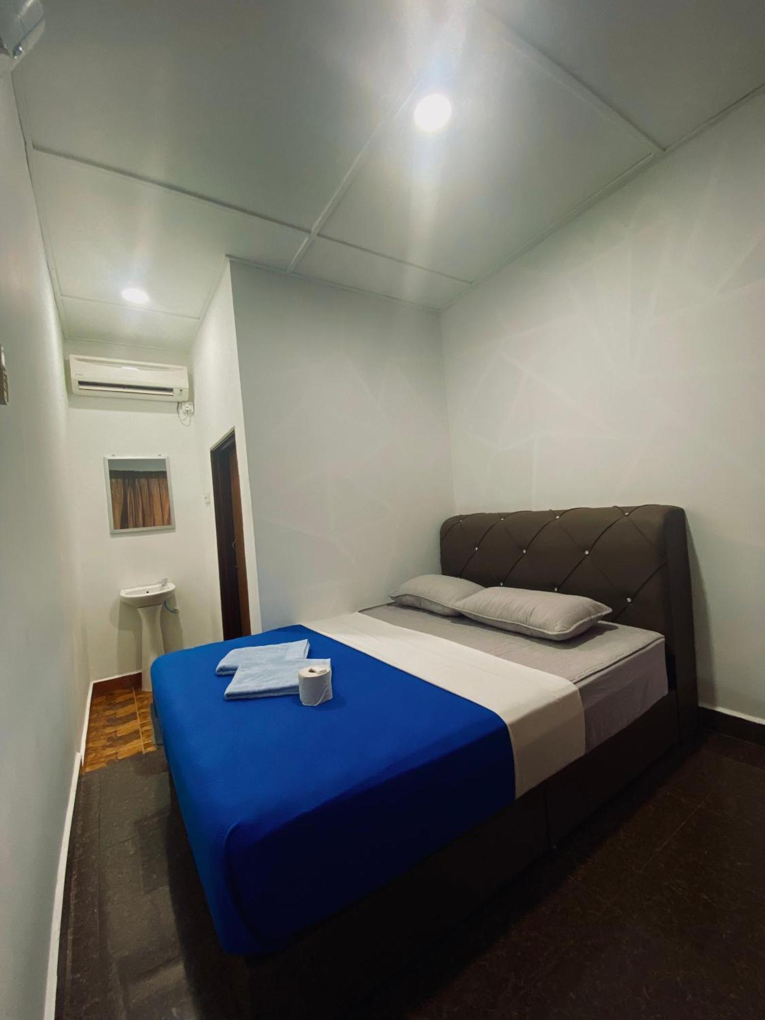 Abot Guest House Kuala Tahan Exterior photo